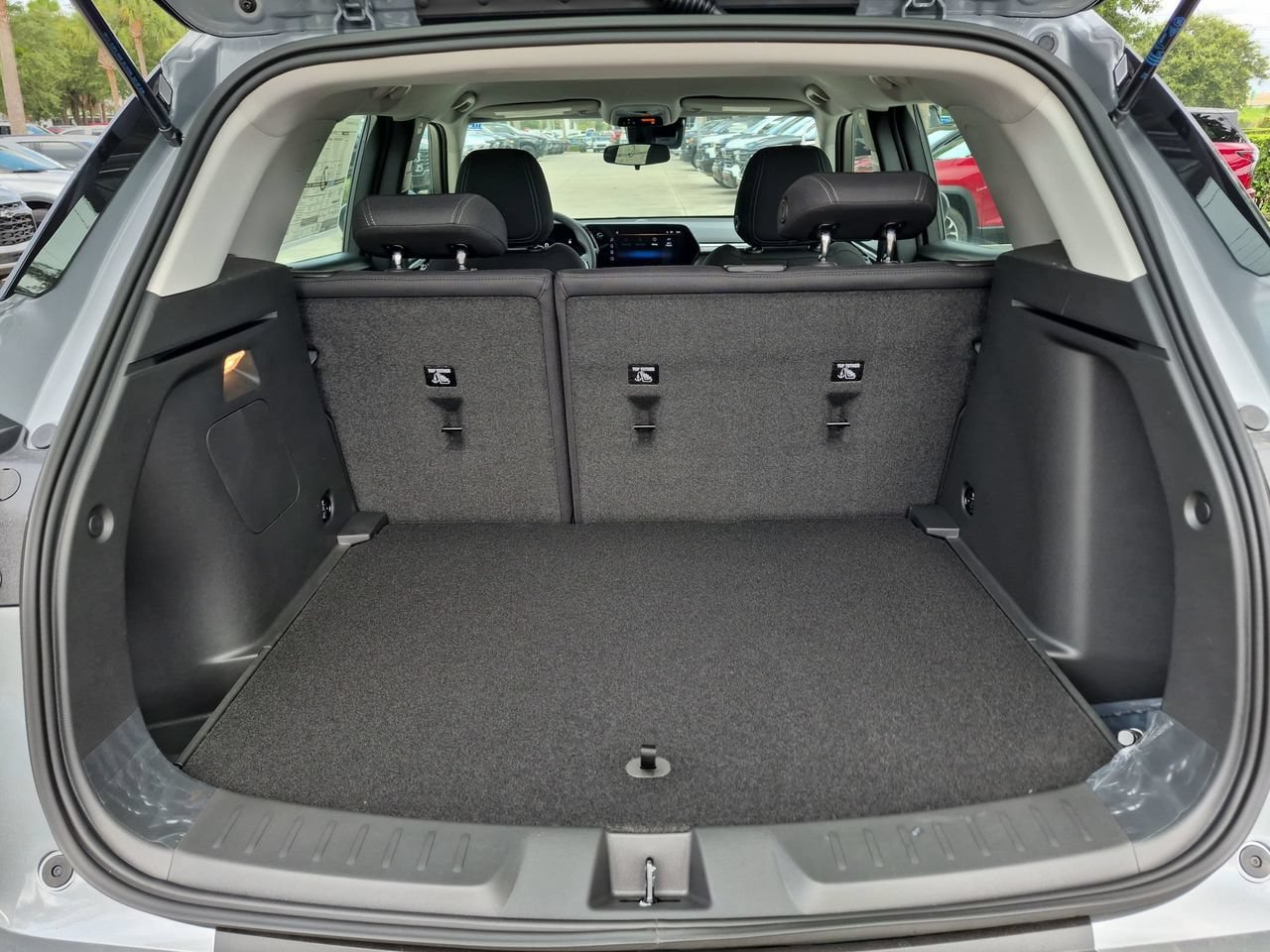 New 2026 Chevrolet TrailBlazer LS w/ LS Confidence Package FWD image 21