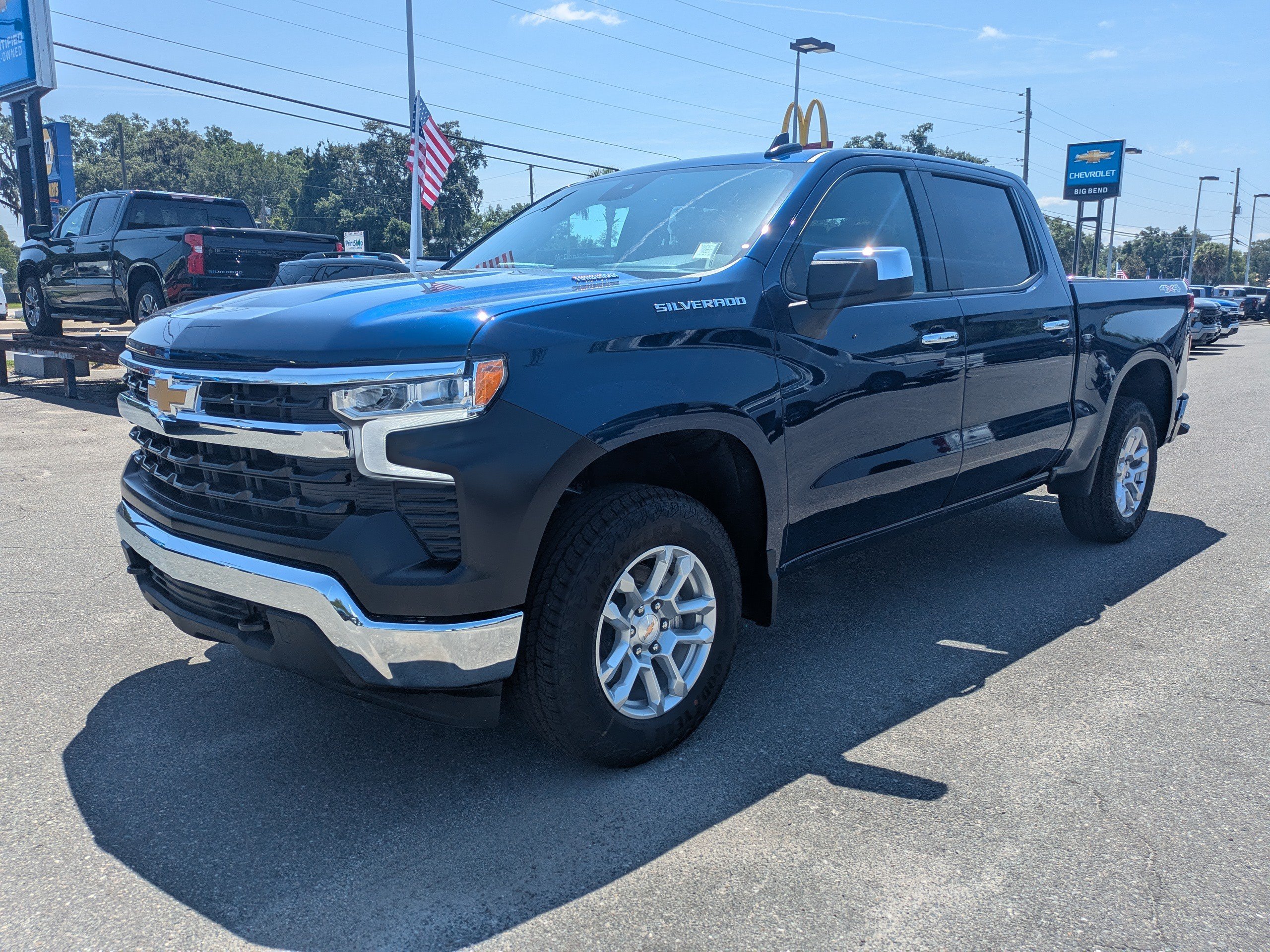 New 2026 Chevrolet Silverado 1500 LT w/ Protection Package AWD/4WD image 8