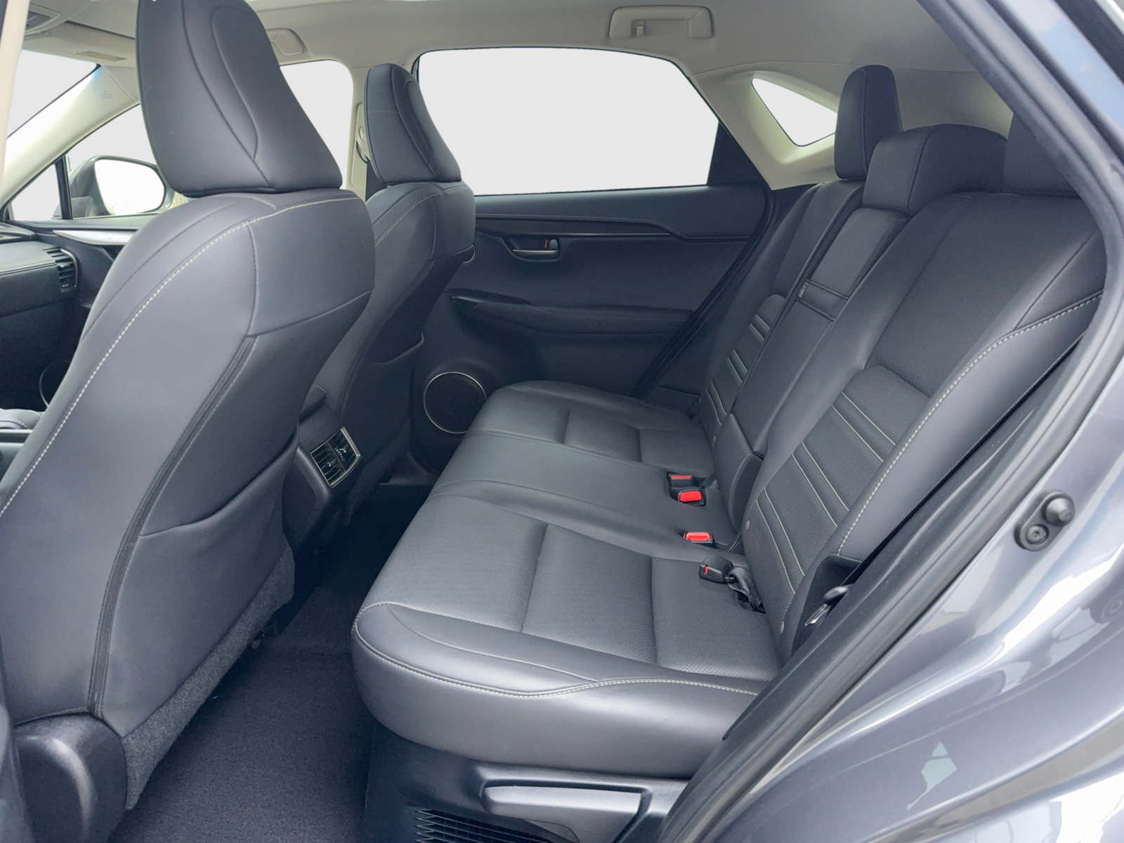 Used 2016 Lexus NX 200t FWD w/ Premium Package image 40