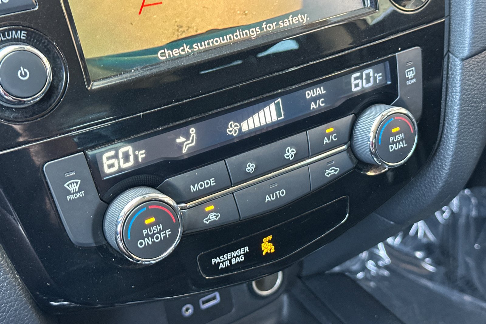 Used 2019 Nissan Rogue SV FWD image 18