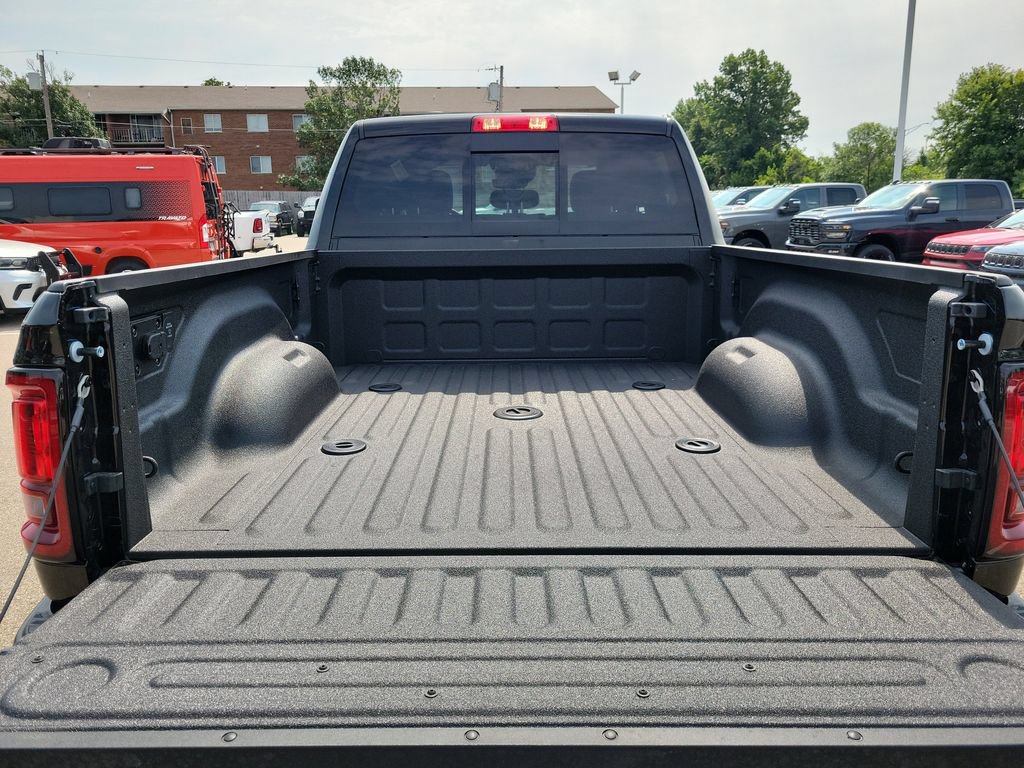 New 2026 RAM 2500 Warlock AWD/4WD image 6