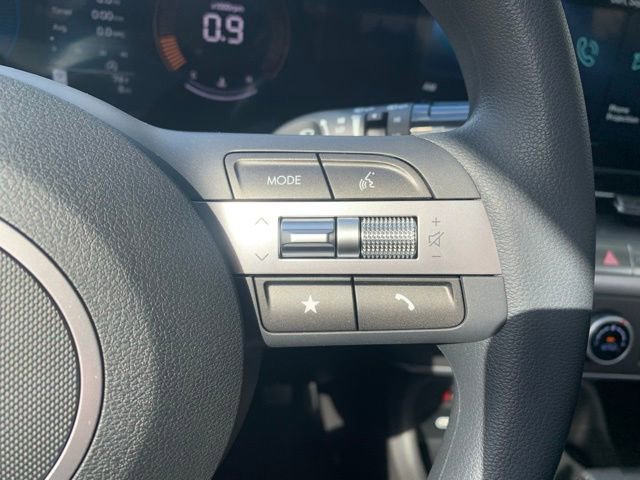 New 2026 Hyundai Kona SE image 18