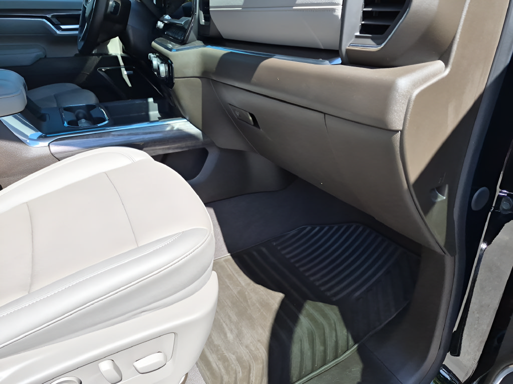 Used 2024 Chevrolet Silverado 2500 LTZ w/ LTZ Premium Texas Edition AWD/4WD image 38
