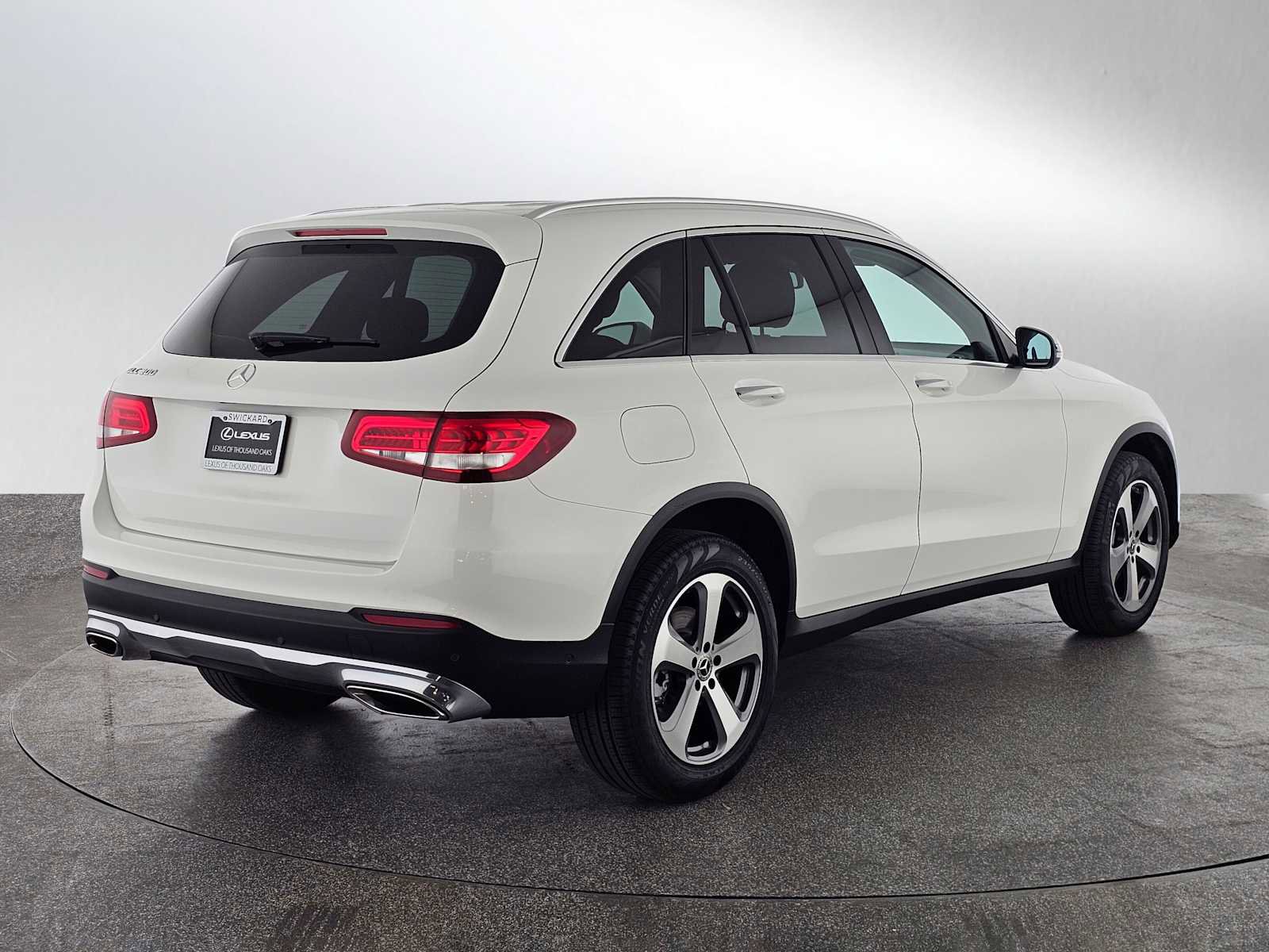 Used 2019 Mercedes-Benz GLC 300 image 3