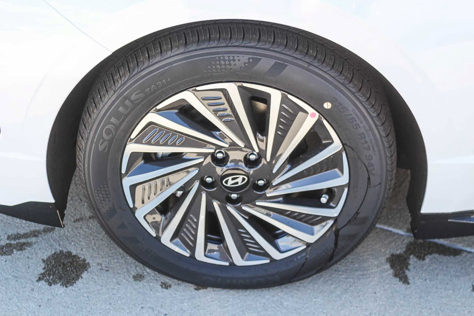 Certified 2026 Hyundai Sonata SEL FWD image 11