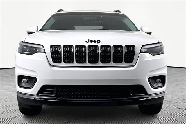 Used 2019 Jeep Cherokee Latitude Plus image 2