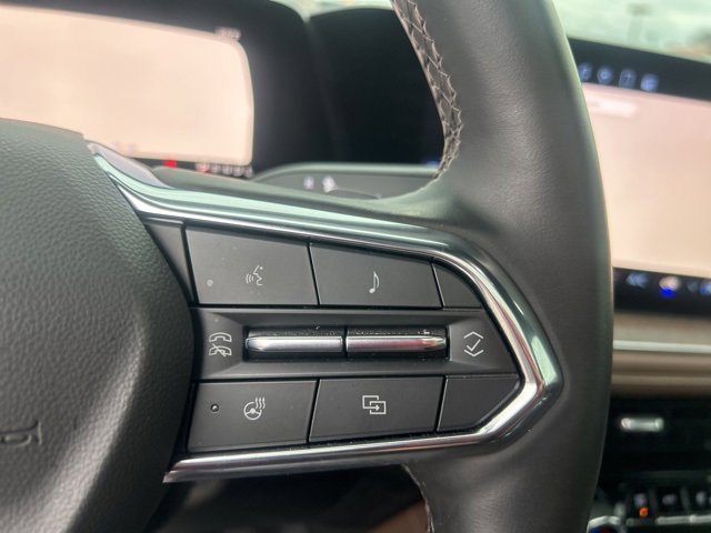 Certified 2025 Chevrolet Suburban High Country image 20