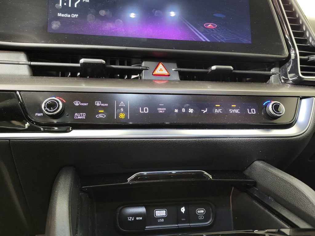 Used 2023 Kia Sportage EX w/ EX Premium Package AWD/4WD image 21