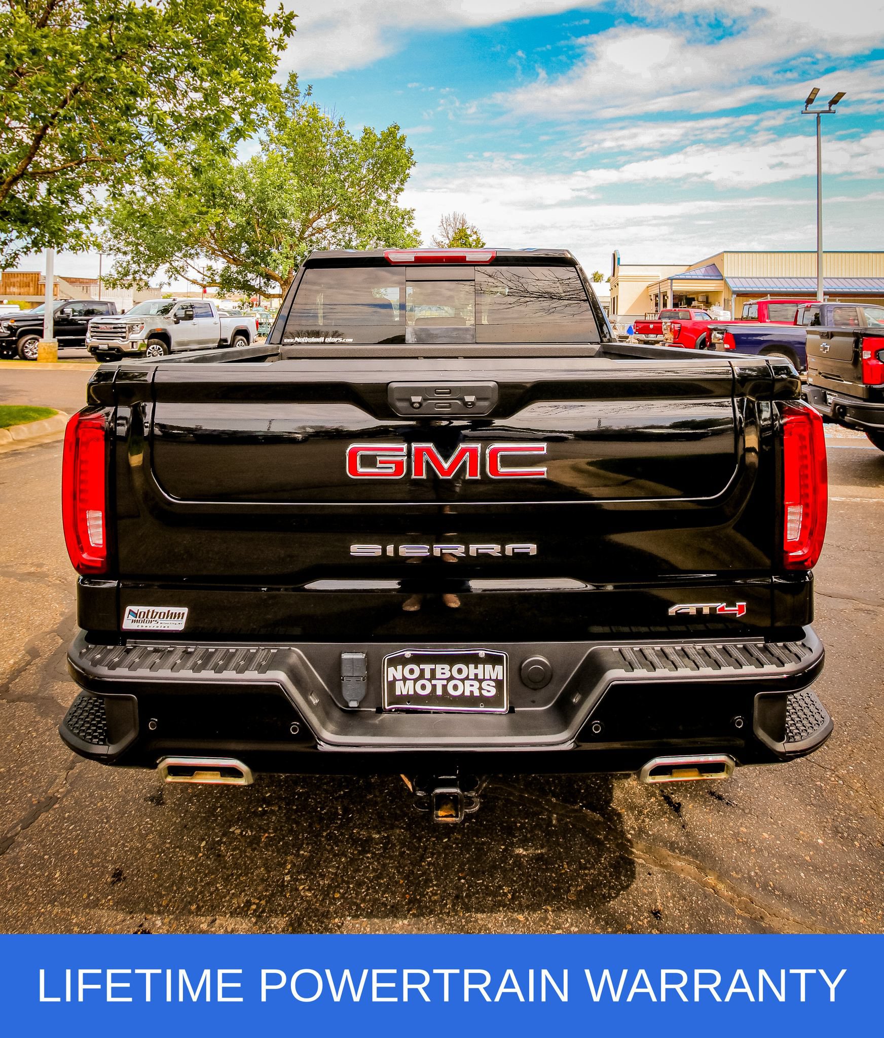 Used 2023 GMC Sierra 1500 AT4 w/ AT4 Preferred Package AWD/4WD image 14