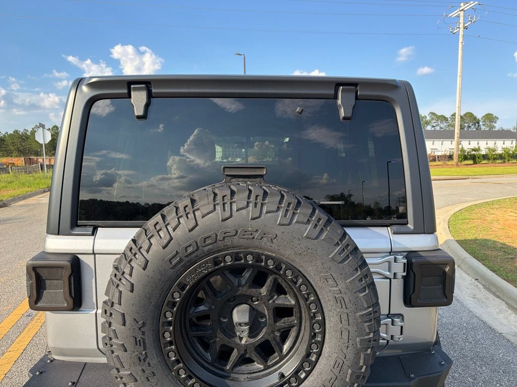 Used 2018 Jeep Wrangler Unlimited Sport S AWD/4WD image 6