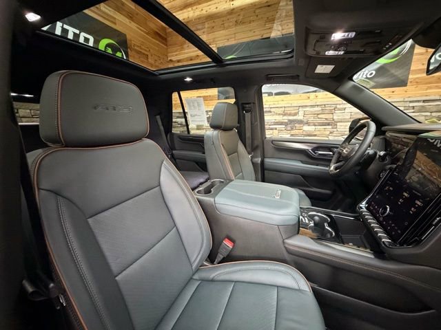 Used 2025 GMC Yukon AT4 image 16