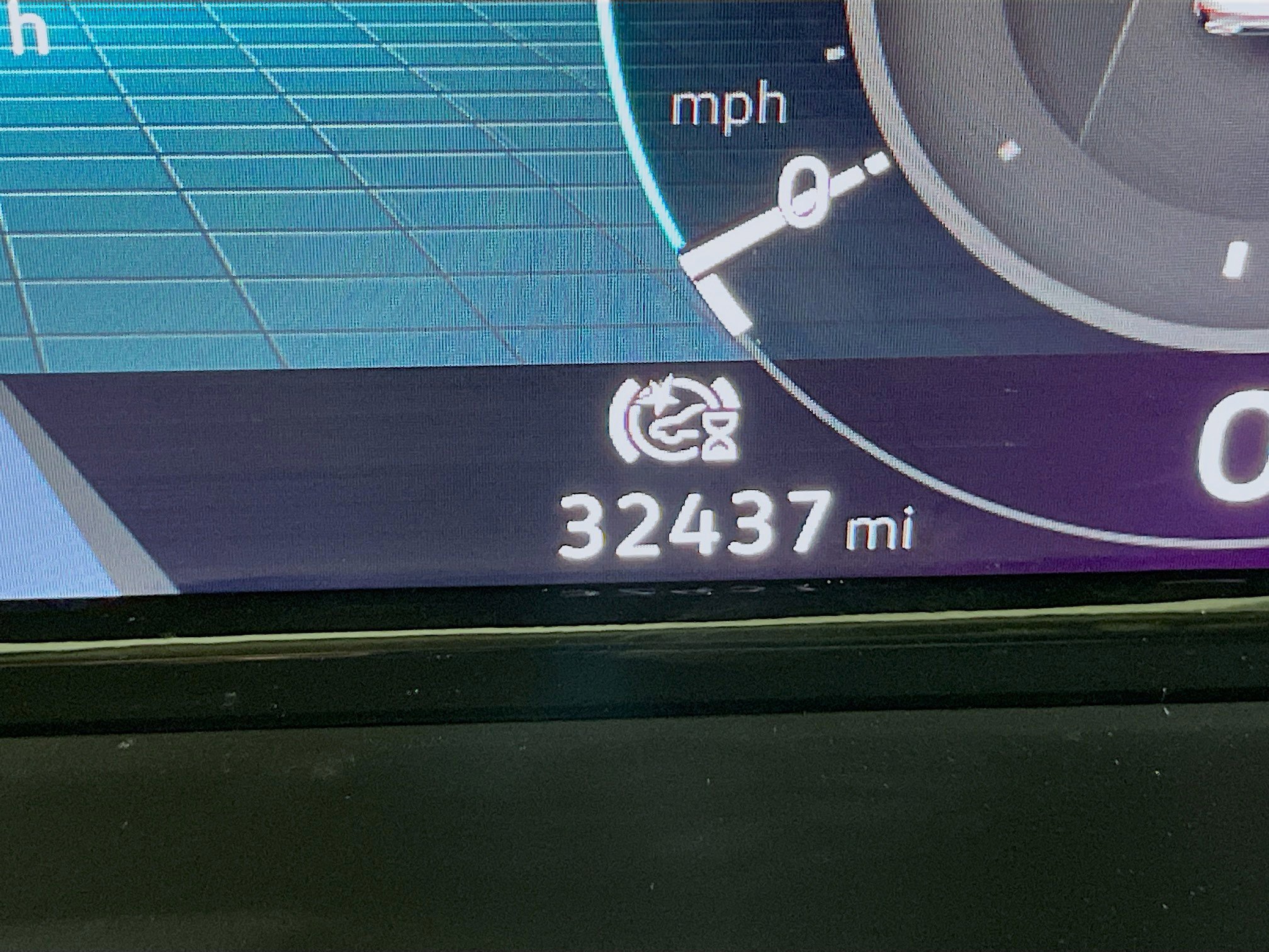 Used 2025 Volkswagen Atlas SE image 19