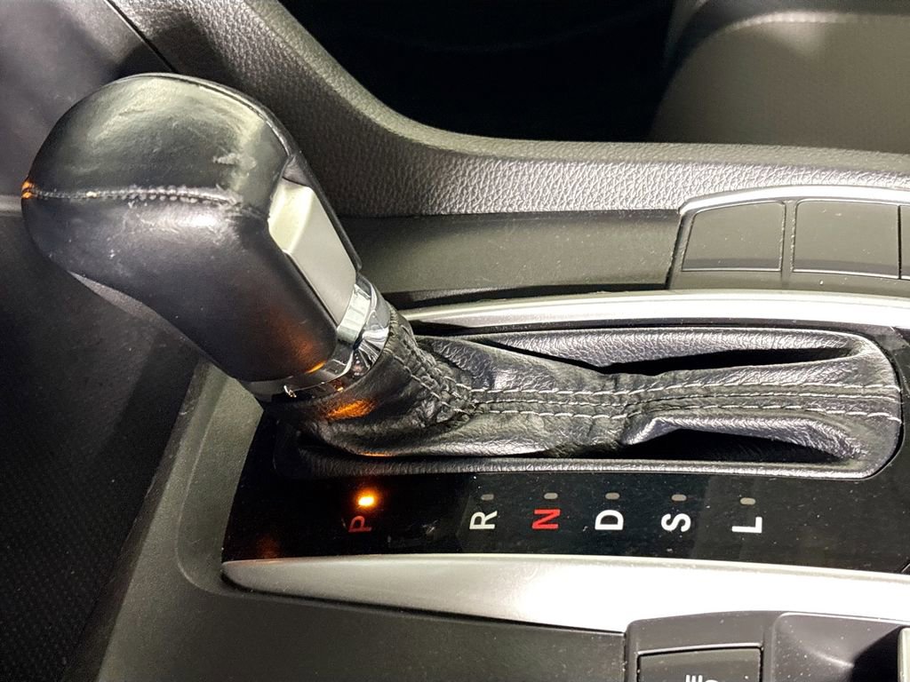 Certified 2018 Honda Civic EX-L image 18