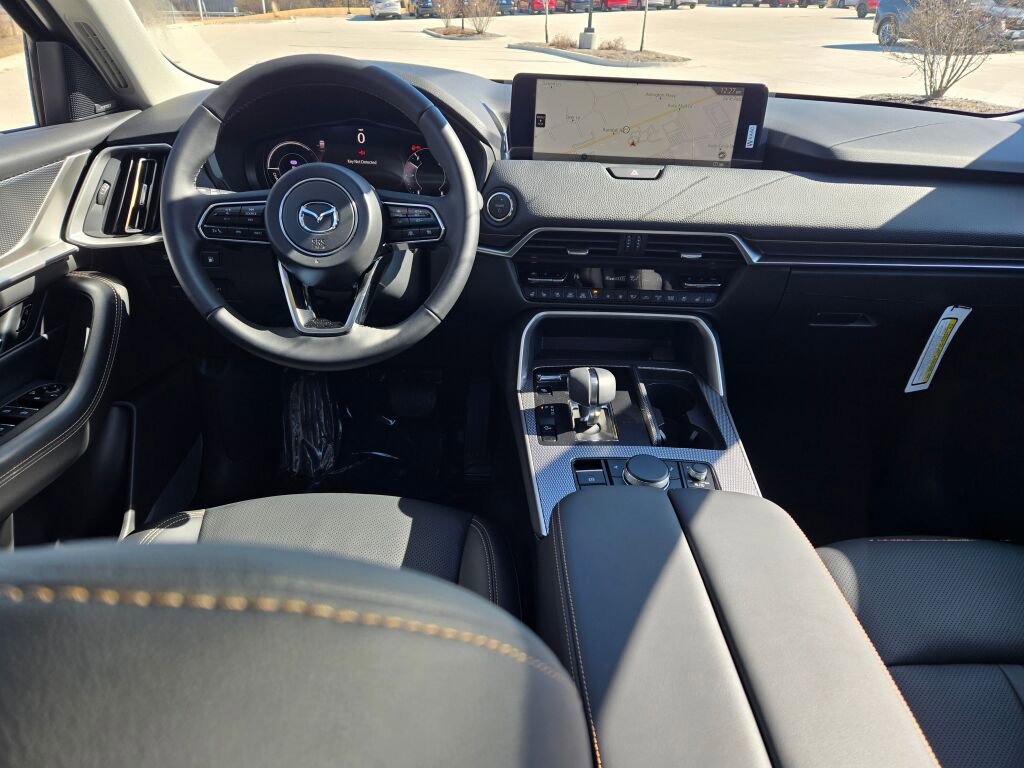 New 2026 MAZDA CX-90 Plug-In Hybrid w/Premium Sport image 17