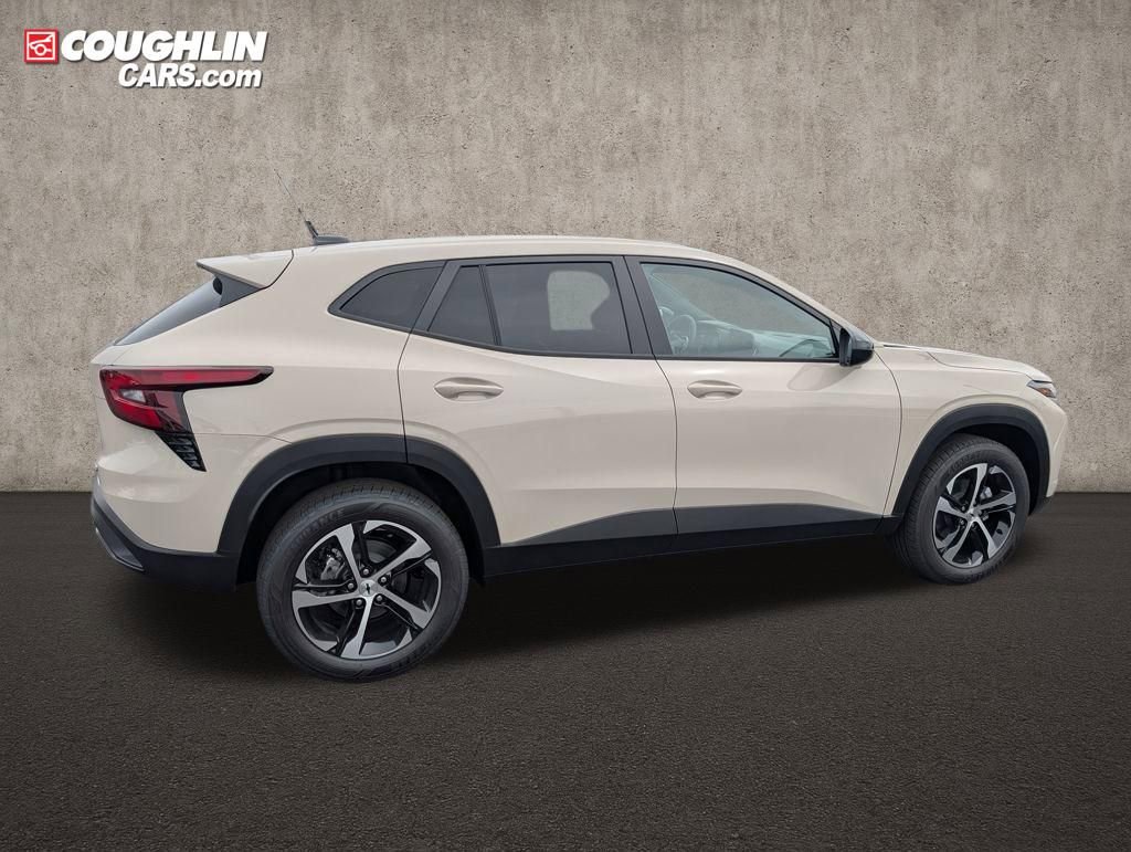 New 2026 Chevrolet Trax RS image 8