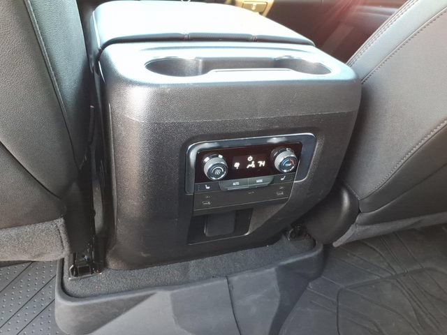 Used 2025 Chevrolet Suburban RST w/ Comfort Package AWD/4WD image 19