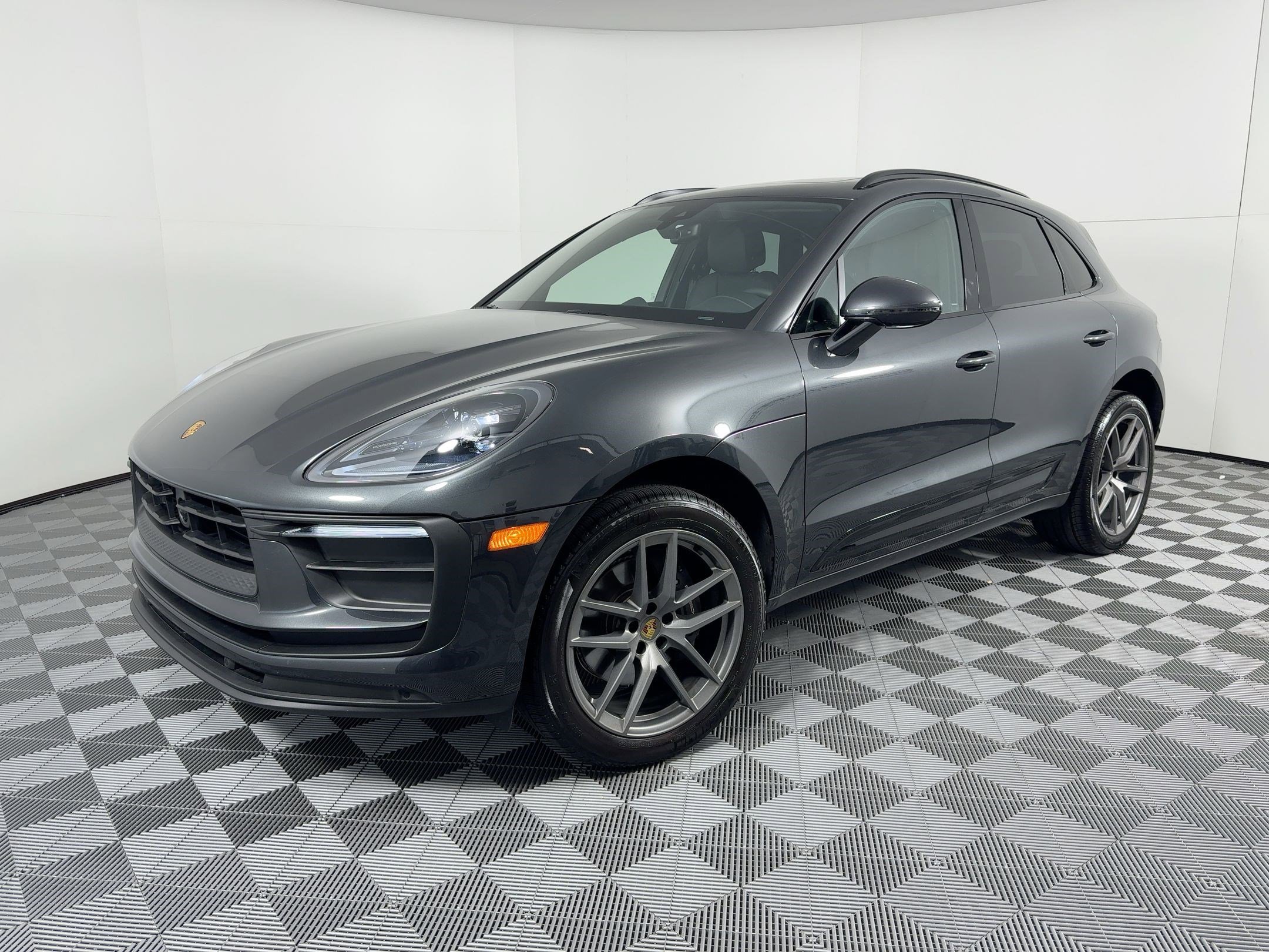 Certified 2025 Porsche Macan