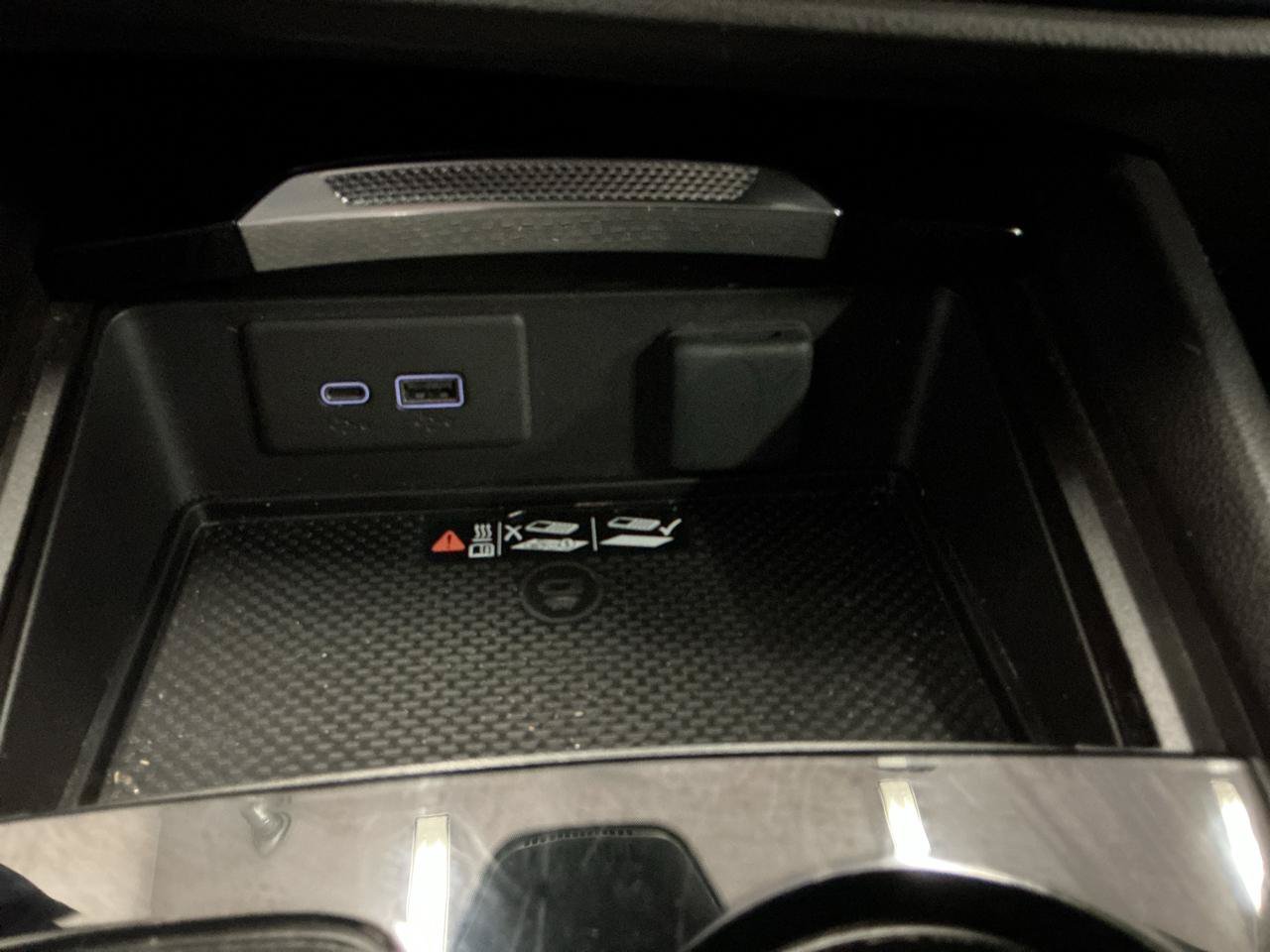 Used 2024 Buick Envision Sport Touring AWD/4WD image 21