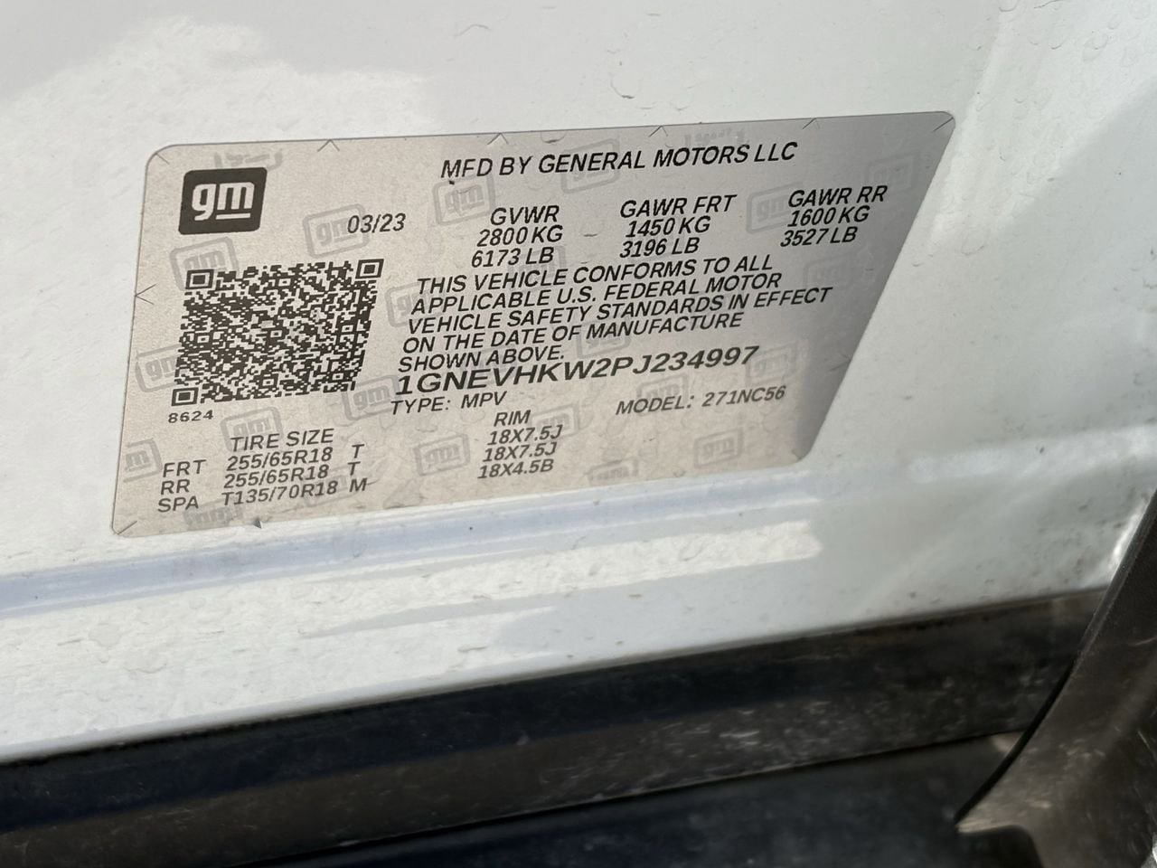 Used 2023 Chevrolet Traverse LT w/ LPO, Floor Liner Package AWD/4WD image 31