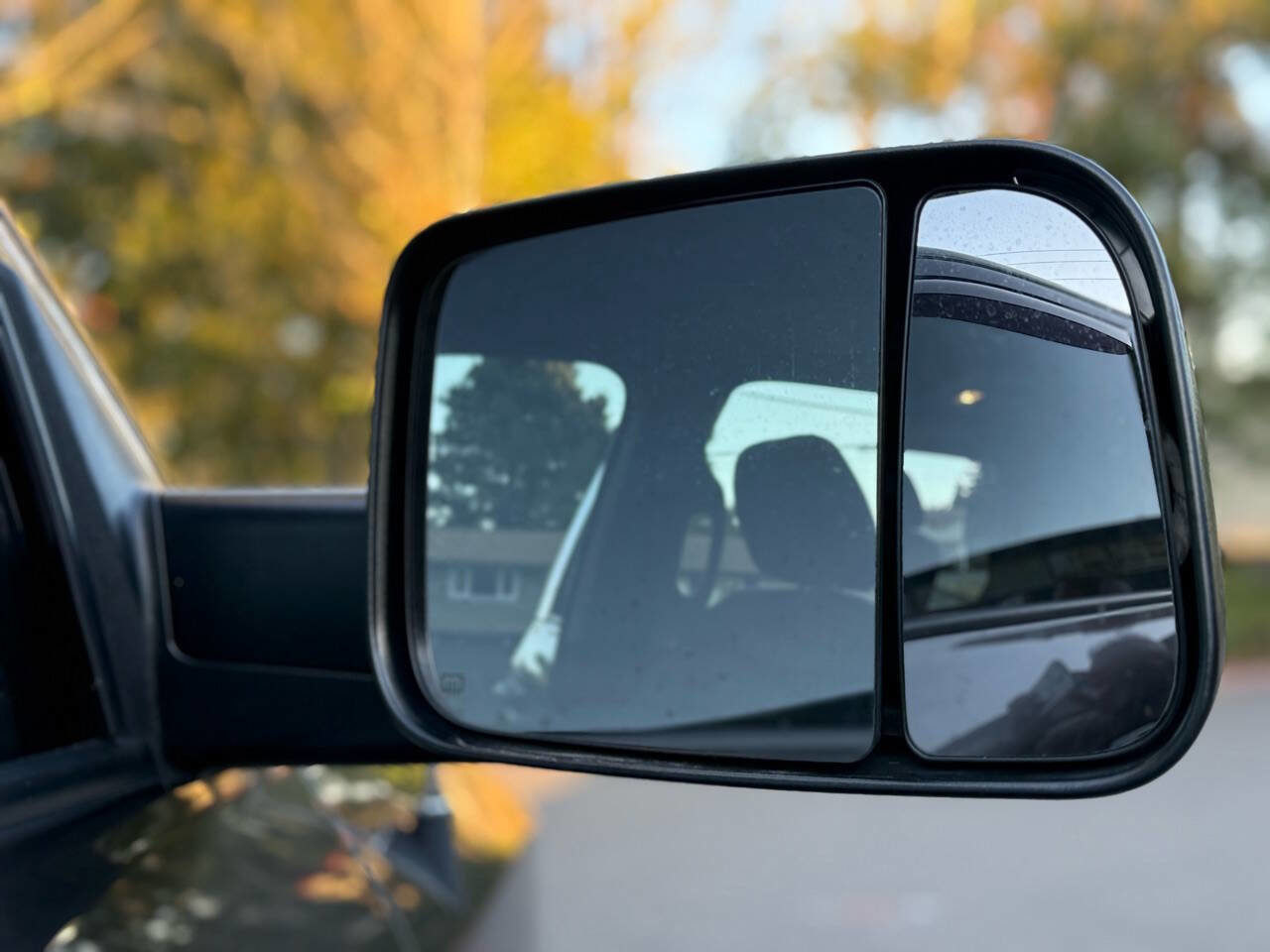 Used 2017 RAM 2500 Tradesman w/ Chrome Appearance Group image 13