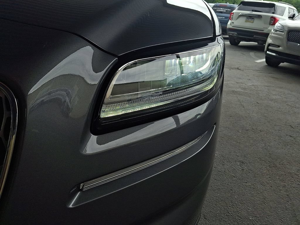 Certified 2023 Lincoln Nautilus Reserve AWD/4WD image 9