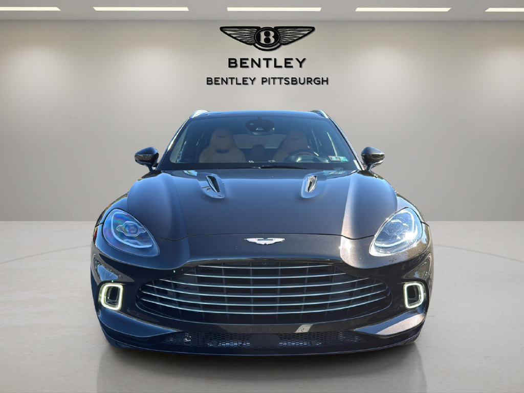 Used 2021 Aston Martin DBX AWD/4WD image 3