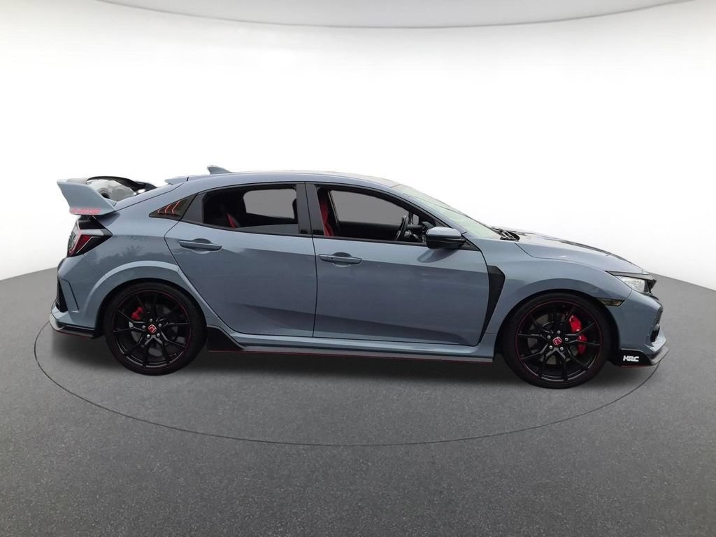 Used 2019 Honda Civic Type R image 4