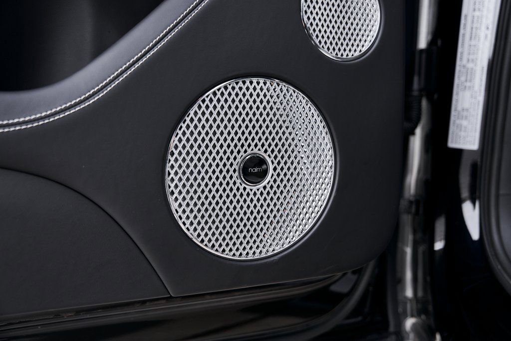 Used 2023 Bentley Bentayga Extended Wheelbase image 34