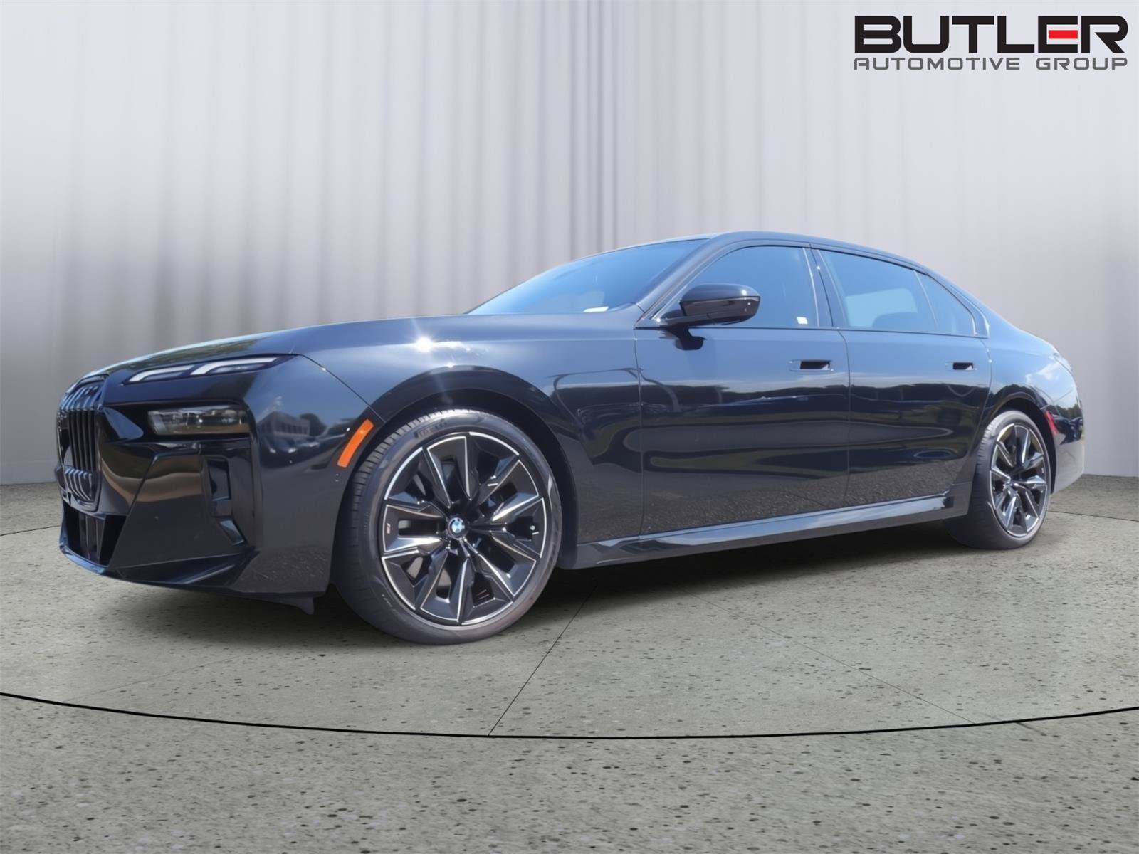 Used 2023 BMW 740i