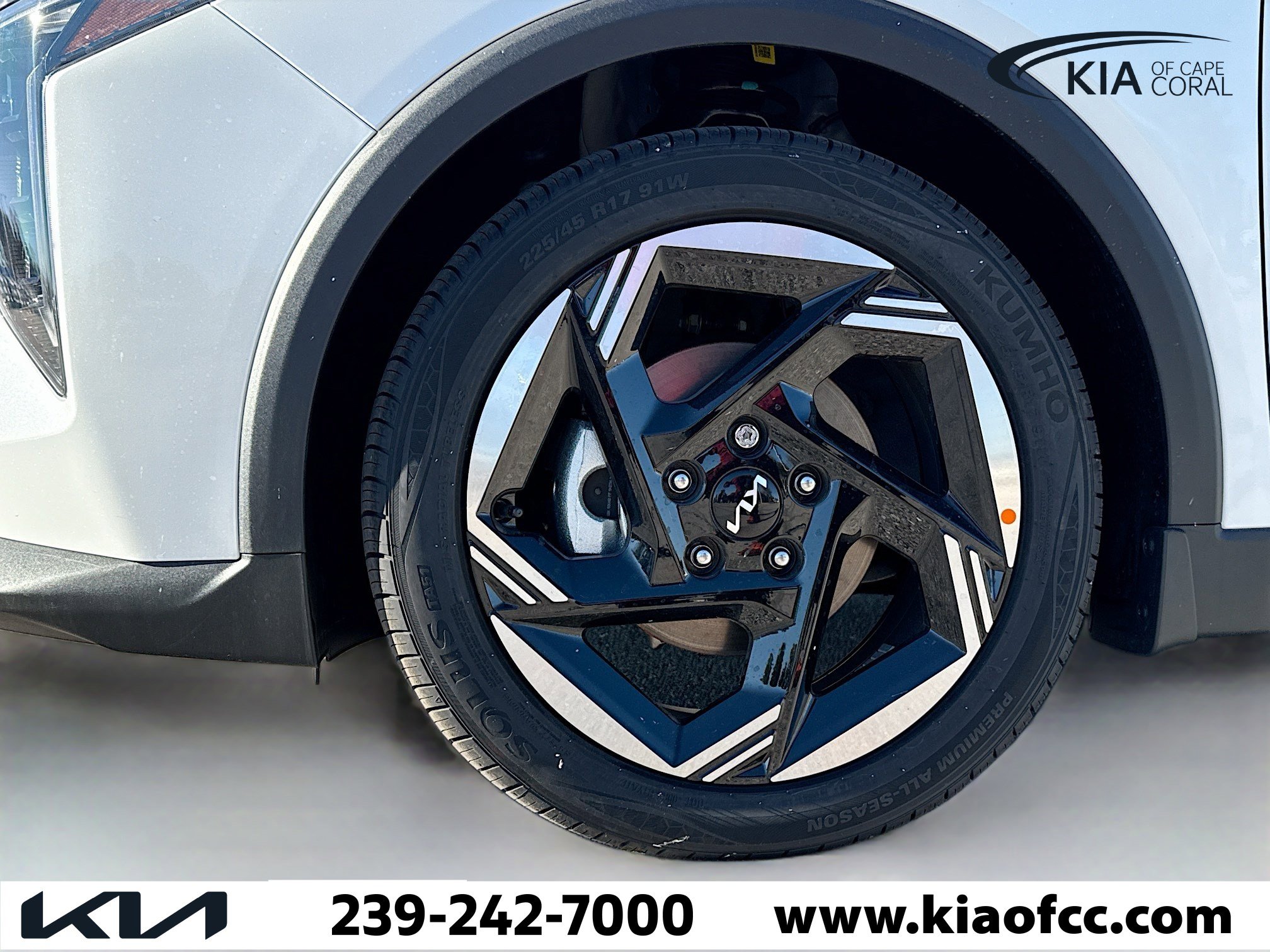 New 2025 Kia K4 EX image 38