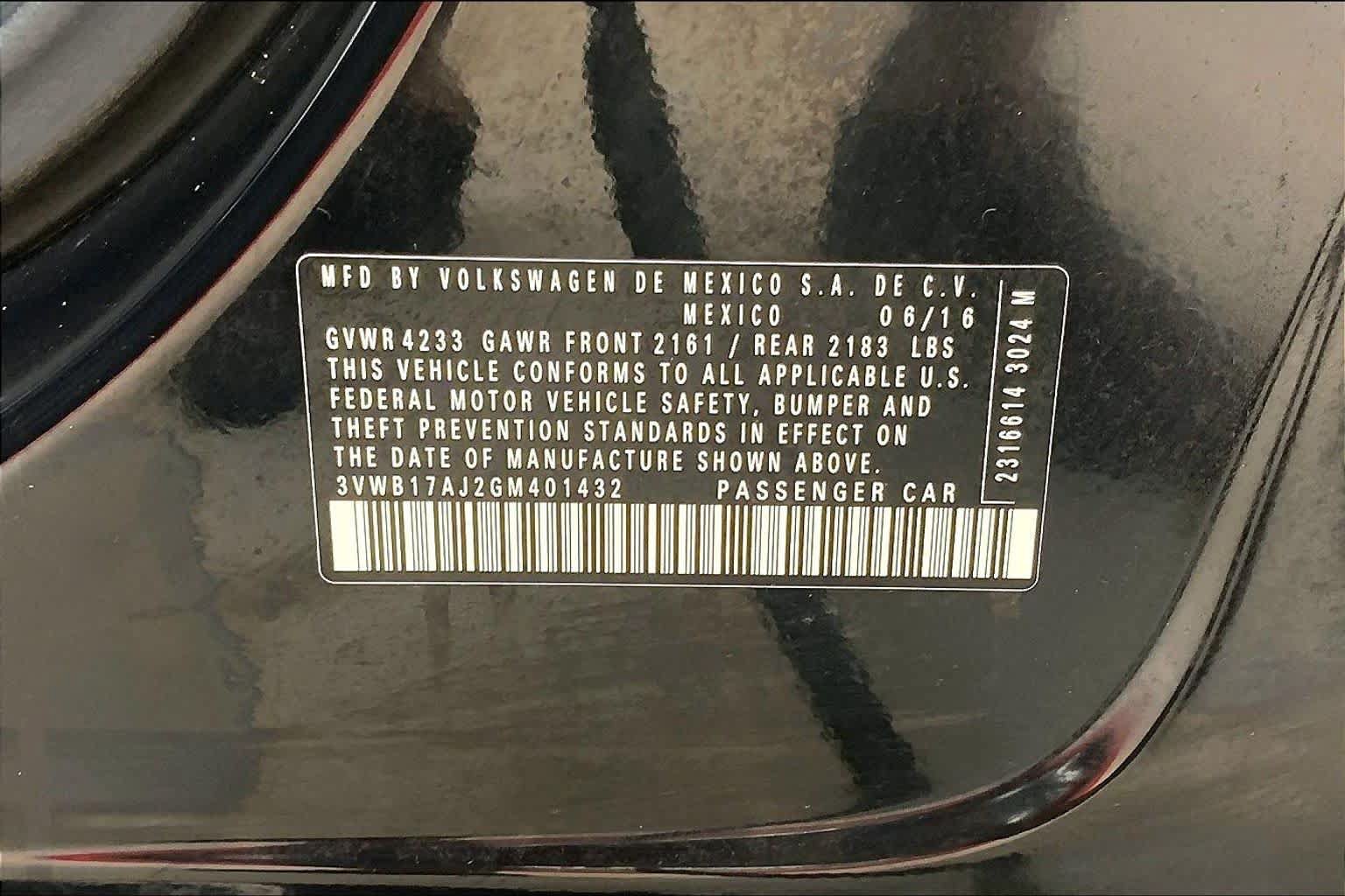 Used 2016 Volkswagen Jetta Sport FWD image 33