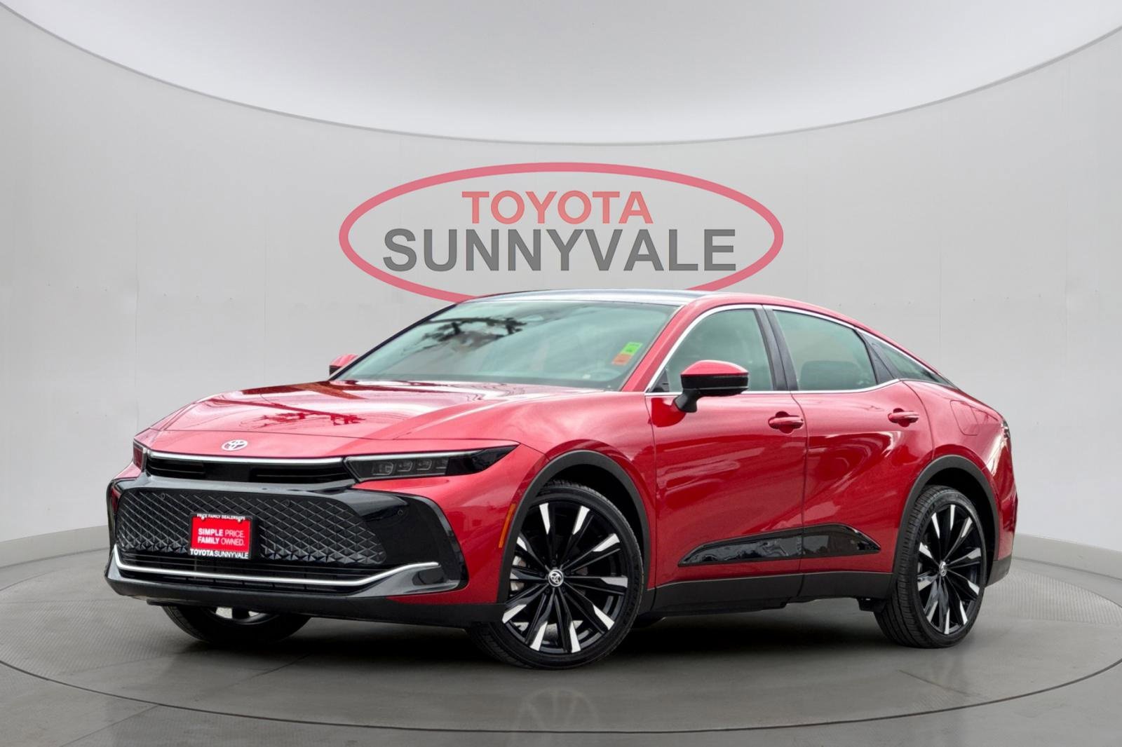 Used 2024 Toyota Crown Platinum image 1