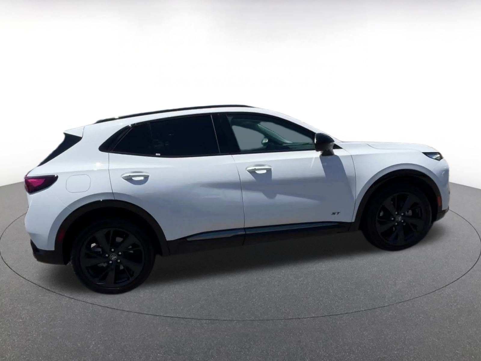 Used 2024 Buick Envision Sport Touring image 16