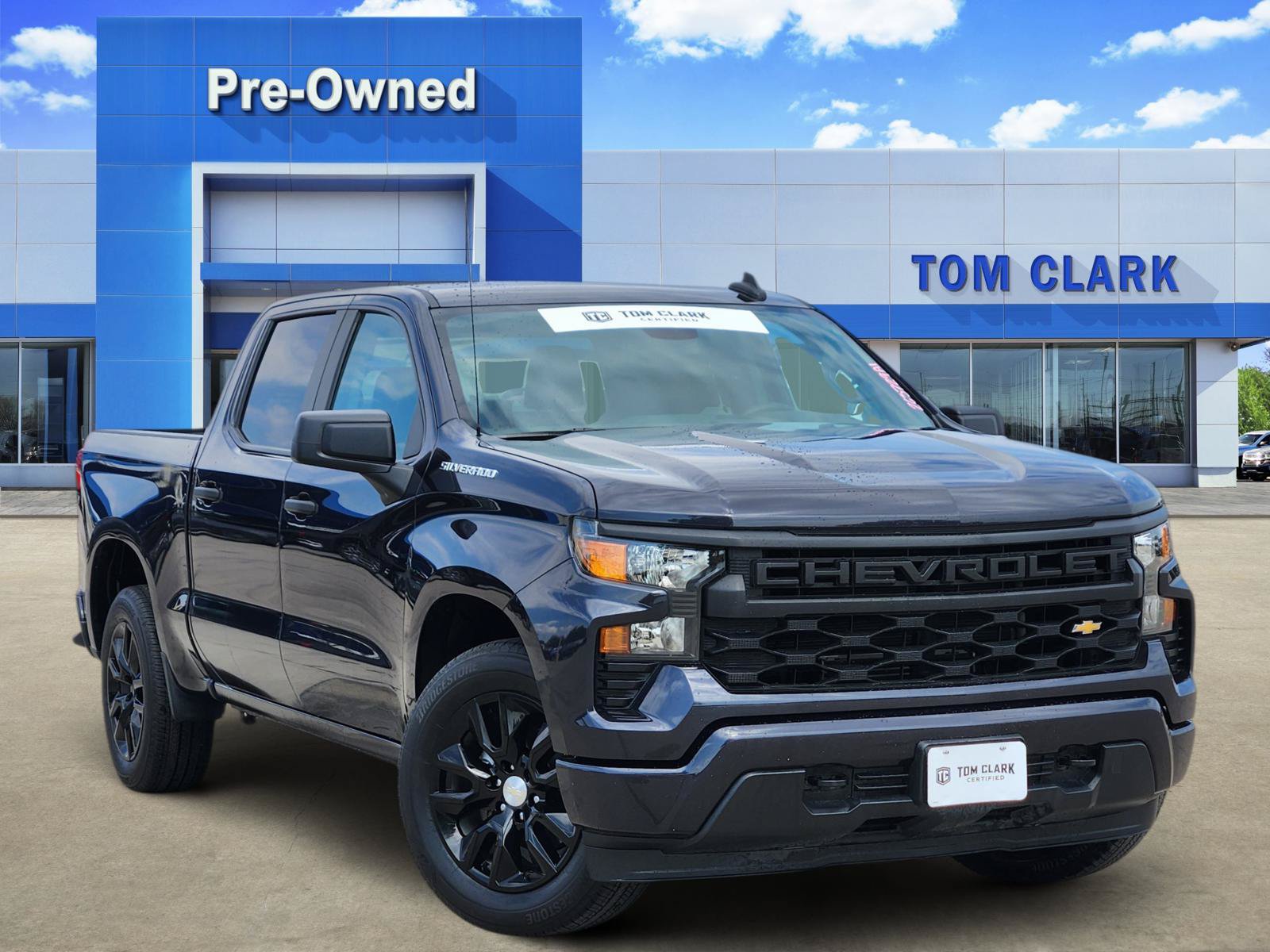 Used 2023 Chevrolet Silverado 1500 Custom RWD image 1