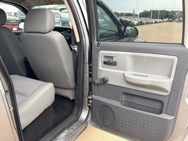 Used 2010 Dodge Dakota ST RWD image 19
