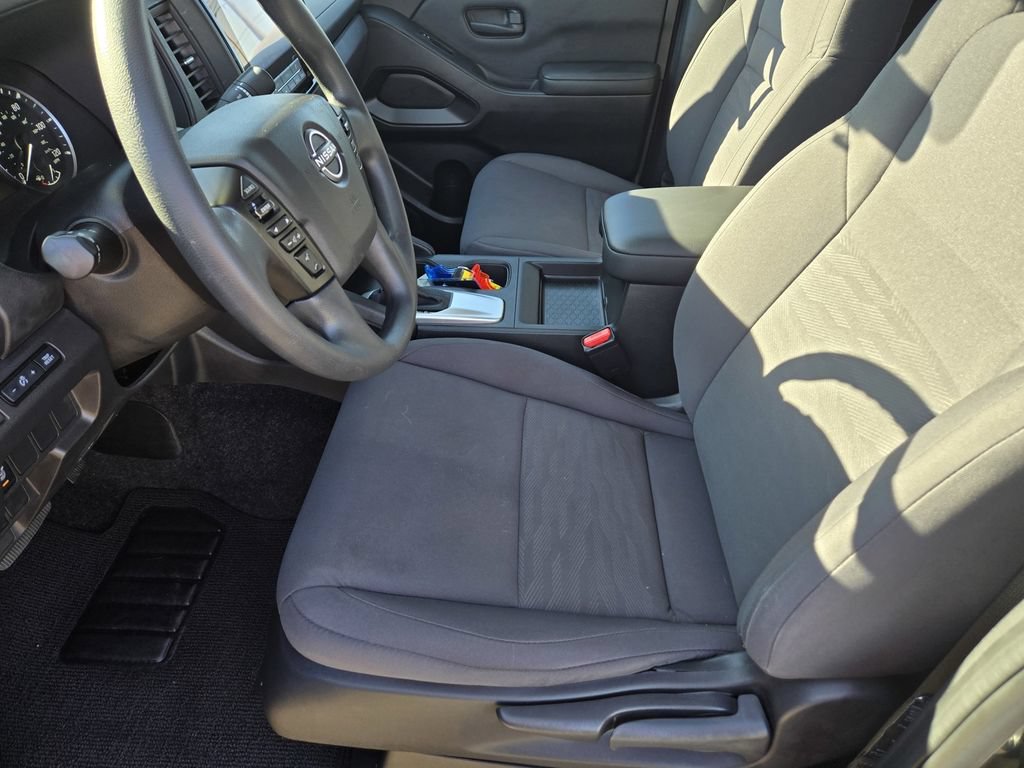 Certified 2023 Nissan Frontier S w/ Technology Package RWD image 12