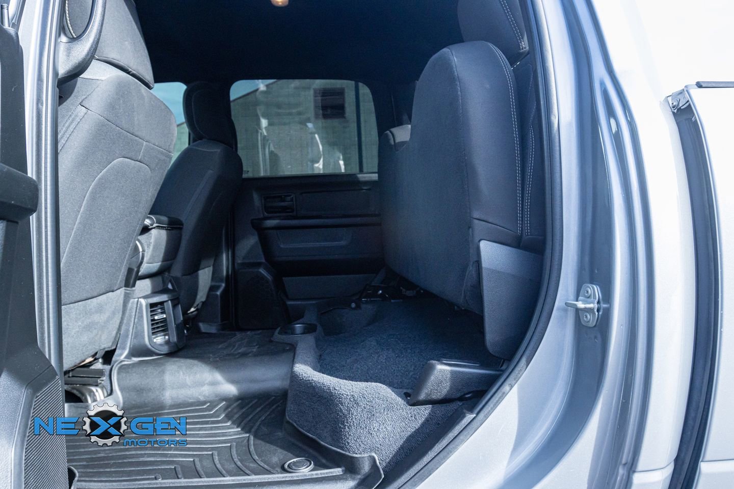 Used 2024 RAM 3500 Tradesman w/ Convenience Group image 24