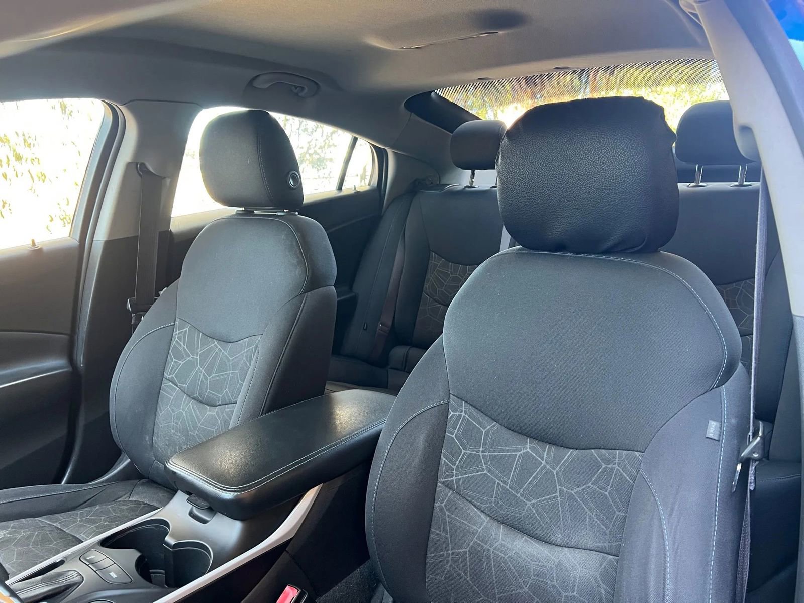 Used 2017 Chevrolet Volt LT w/ Comfort Package image 13