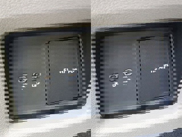 New 2026 Volkswagen Atlas SE image 13