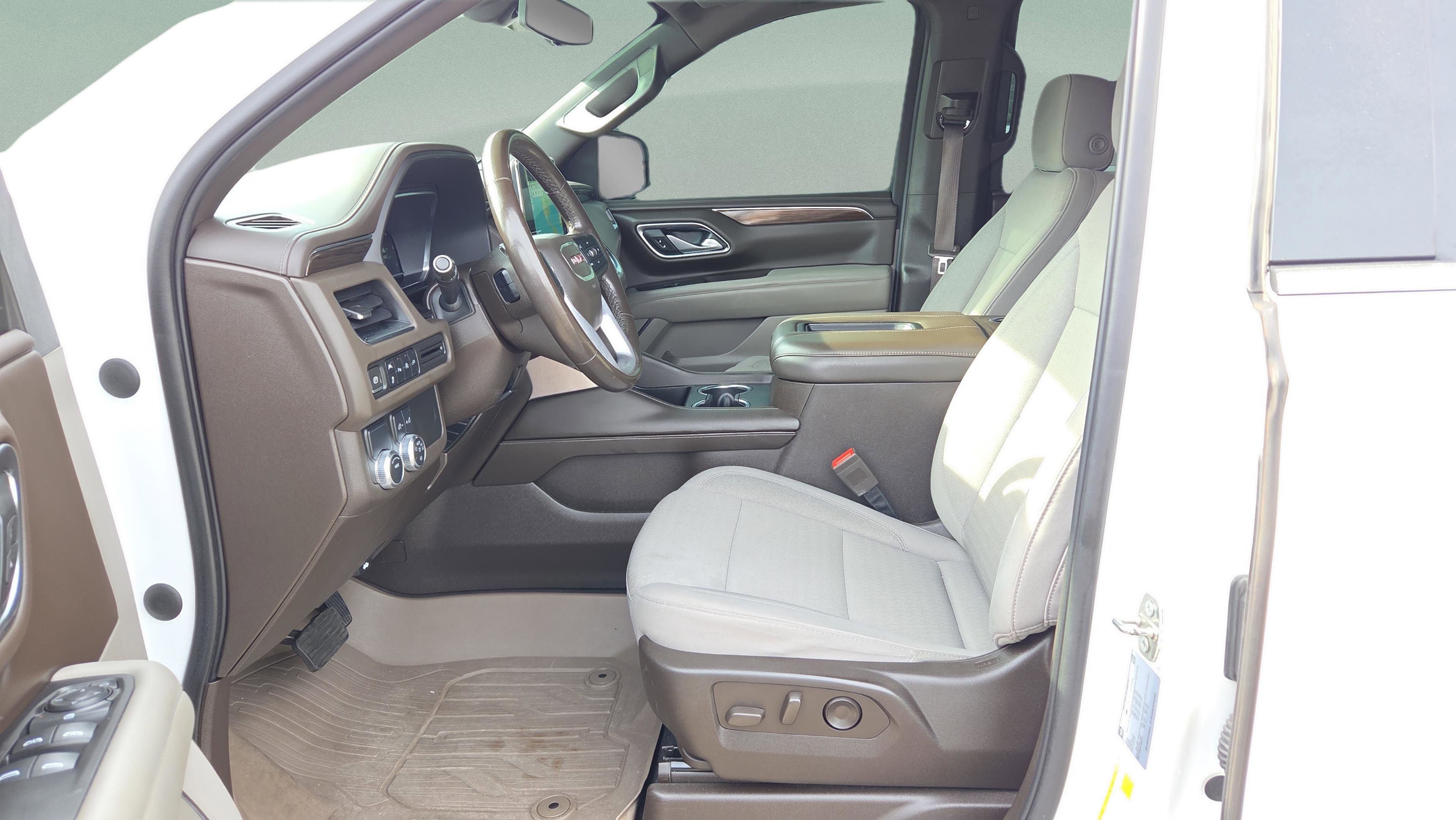 Used 2022 GMC Yukon SLE image 11