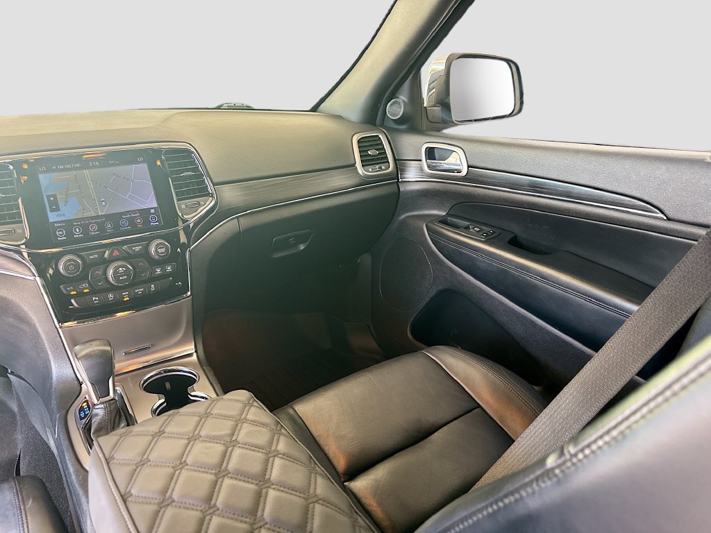 Used 2019 Jeep Grand Cherokee Limited AWD/4WD image 23