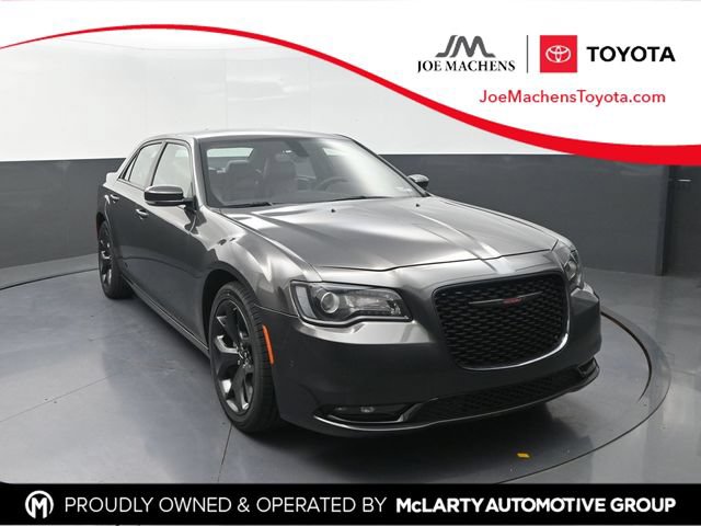 Used 2023 Chrysler 300 S