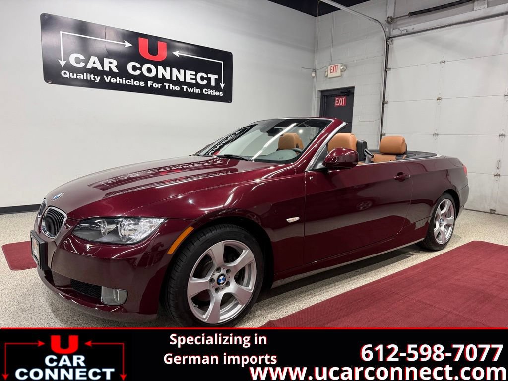 Used 2010 BMW 328i Convertible RWD image 1