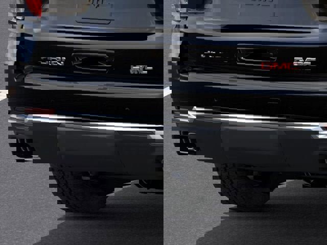 New 2026 GMC Yukon XL Denali w/ Denali Reserve Package image 13