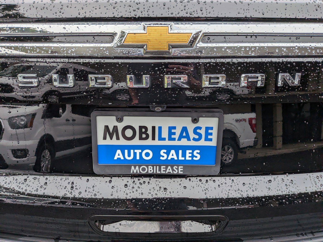 Used 2023 Chevrolet Suburban LS RWD image 38
