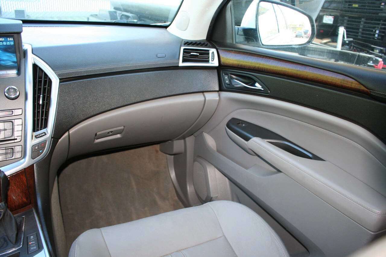 Used 2012 Cadillac SRX Performance FWD image 18