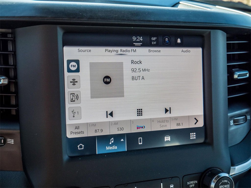 Used 2024 RAM 2500 Big Horn w/ Safety Group image 38