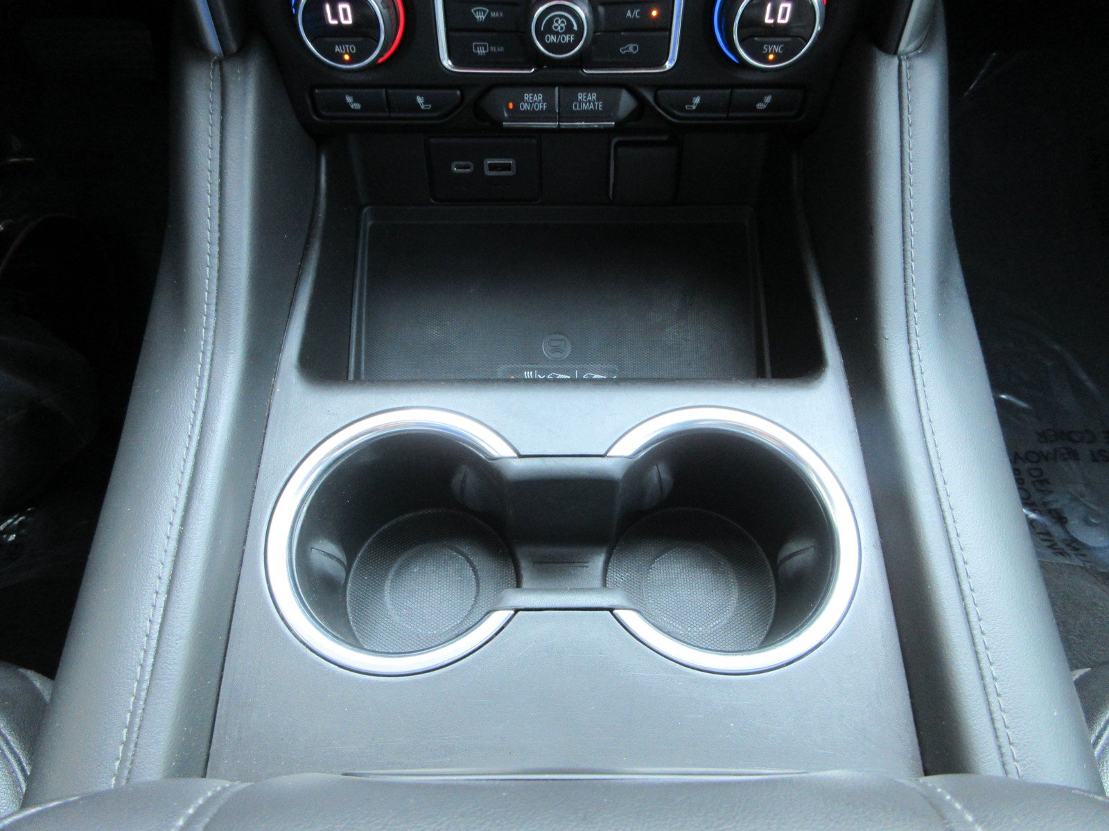 Used 2021 Chevrolet Suburban Z71 AWD/4WD image 48