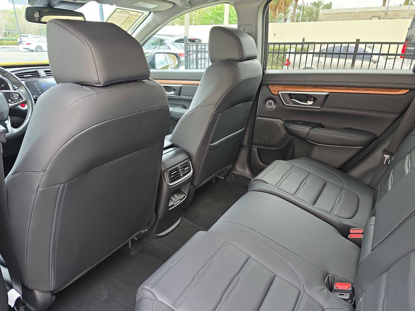 Used 2021 Honda CR-V Touring image 11