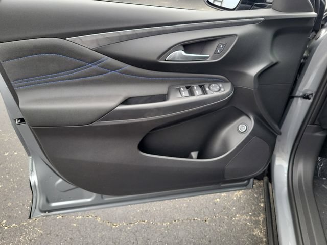 New 2026 Buick Envista Sport Touring w/ Convenience I Package FWD image 19
